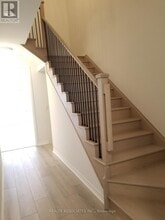 71 Schmeltzer Cres in Richmond Hill, ON - Building Photo - Building Photo