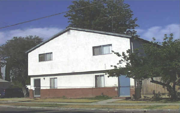 209 S Cypress St in Orange, CA - Building Photo