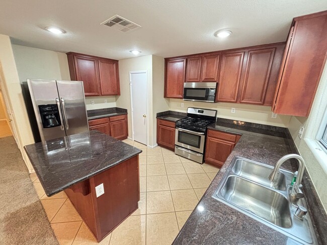 11943 Jersey Lilly St in Las Vegas, NV - Foto de edificio - Building Photo