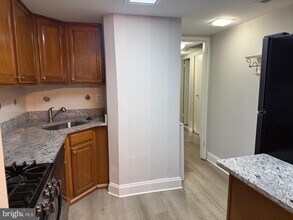 1400 Northgate Square in Reston, VA - Building Photo - Building Photo