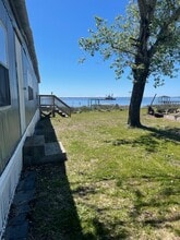 115 Waterfront Ave in Newport, NC - Building Photo - Building Photo