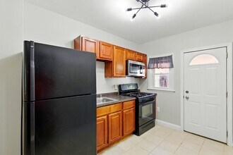 5306 Ready Ave in Baltimore, MD - Building Photo - Building Photo
