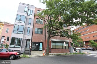 2600 Georgia Ave NW in Washington, DC - Foto de edificio - Building Photo