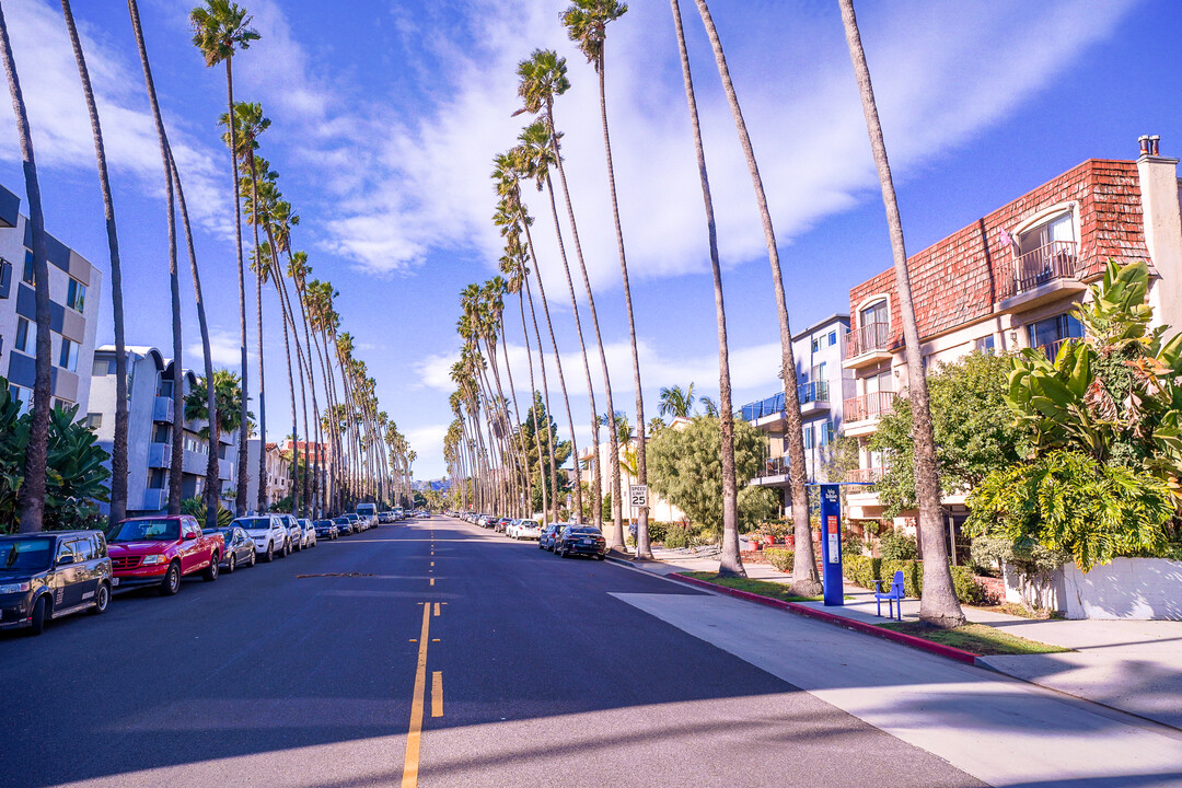 4th St Apartments in Santa Monica, CA - Foto de edificio