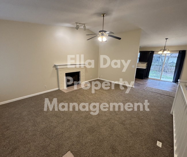 8605 W 15th St N in Wichita, KS - Building Photo - Building Photo