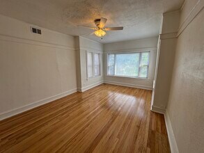 5438 W Potomac Ave in Chicago, IL - Building Photo - Building Photo