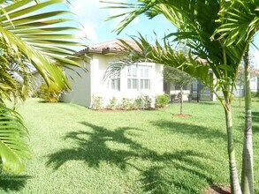 2525 Vicara Court in West Palm Beach, FL - Building Photo - Building Photo