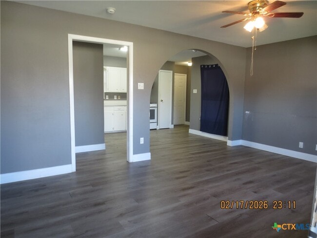 2003 E Mimosa Ave in Victoria, TX - Building Photo - Building Photo