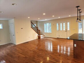 157 Ball Pond Rd in New Fairfield, CT - Building Photo - Building Photo