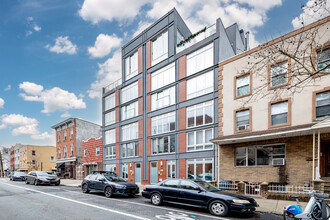 273 Manhattan Ave in Brooklyn, NY - Building Photo - Building Photo