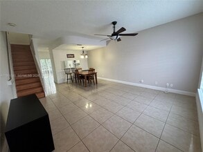 9962 NW 56th Pl in Coral Springs, FL - Building Photo - Building Photo