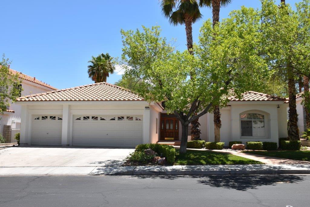 1907 Davina St in Henderson, NV - Building Photo