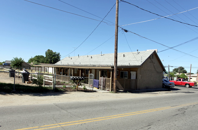 708 River Rd in Modesto, CA - Building Photo - Building Photo