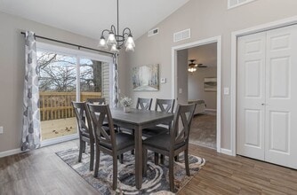 12 Persimmon Dr in Hamilton, OH - Building Photo - Building Photo