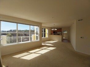 2901 NE Blakeley St in Seattle, WA - Building Photo - Building Photo