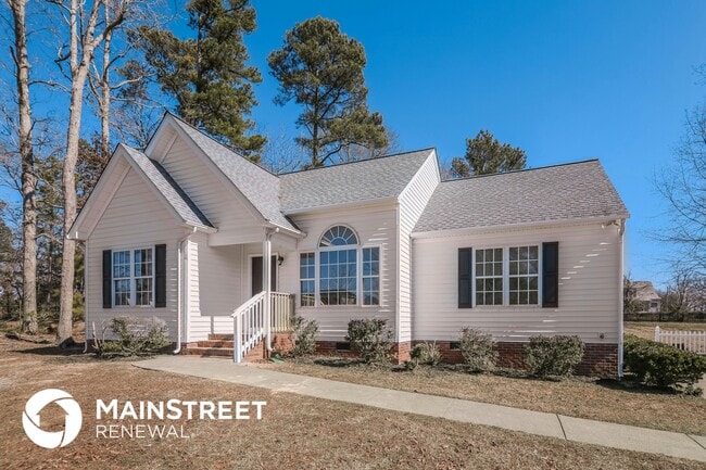 70 Westbrook Ln in Franklinton, NC - Foto de edificio - Building Photo