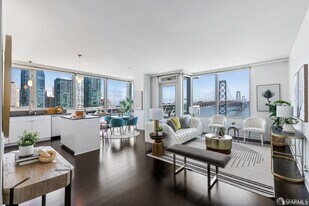 501 Beale St in San Francisco, CA - Building Photo