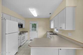 205 Buckskin Dr in New Bern, NC - Building Photo - Building Photo