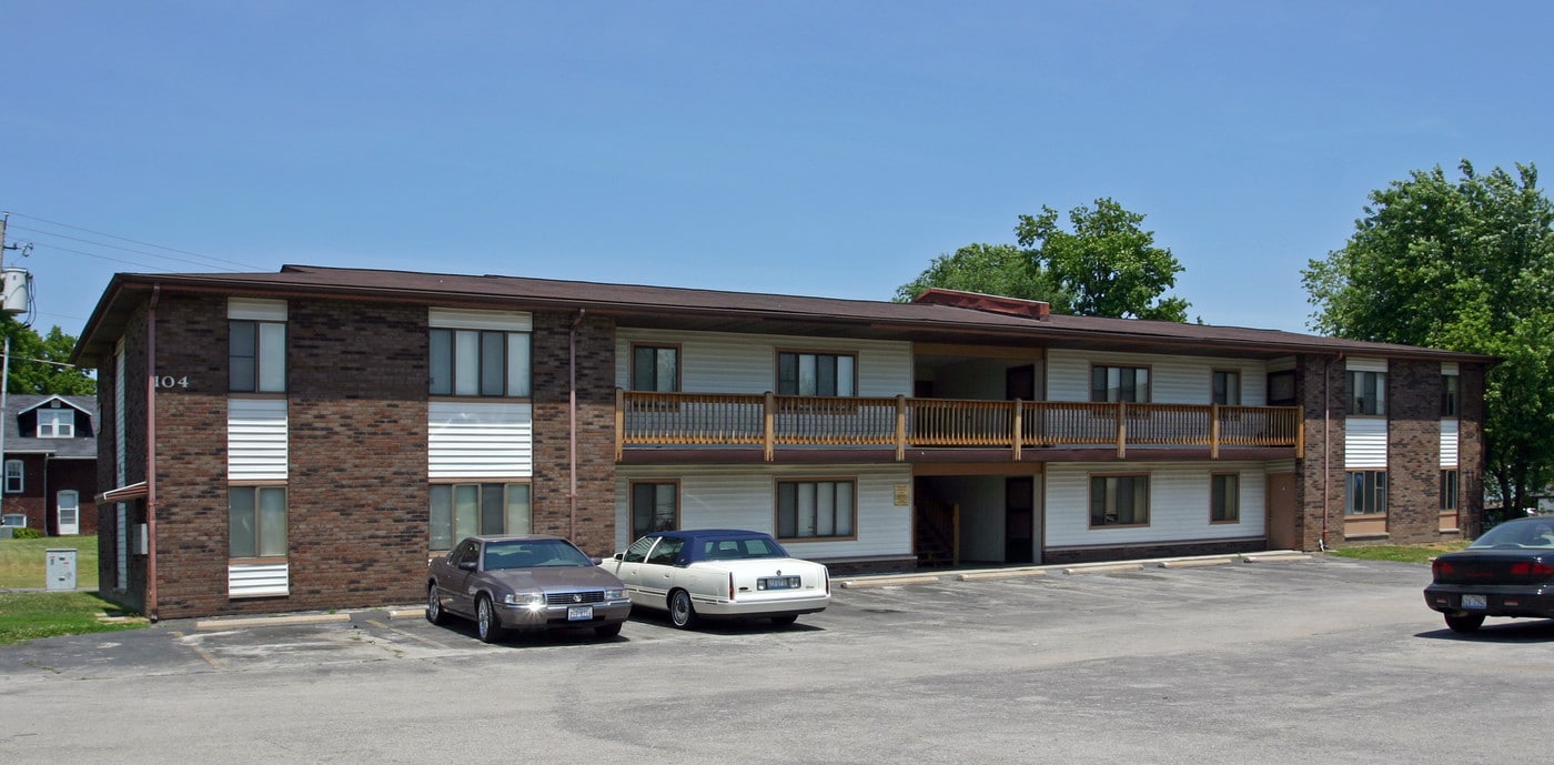 Lindenwood University Student Housing in Belleville, IL - Building Photo