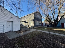 5723 N 38th St in Milwaukee, WI - Building Photo
