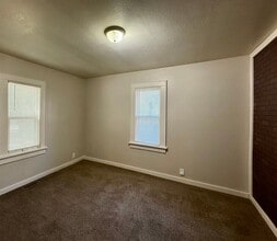 1646 Greenwood in Wichita, KS - Building Photo - Building Photo