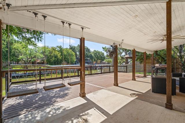 property at 4021 Sioux Ct