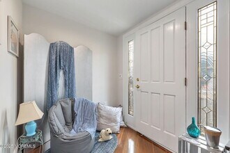 49 Sea Drift Ave in Highlands, NJ - Foto de edificio - Building Photo
