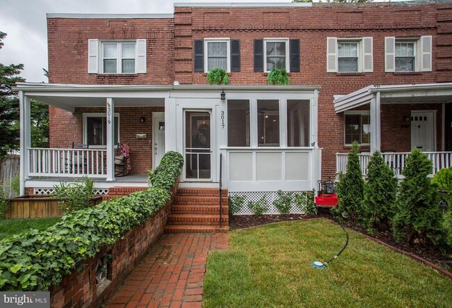 3017 Fulton St in Alexandria, VA - Building Photo - Building Photo