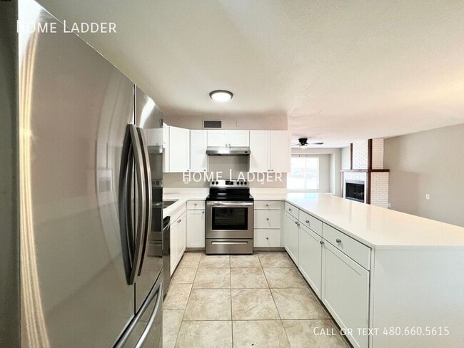 property at 4014 W Maryland Ave