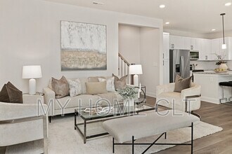 2318 Rebecca Ave in Charlotte, NC - Building Photo - Building Photo