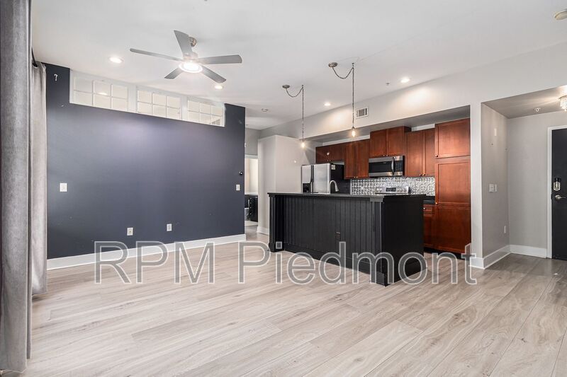 925 Garrett St in Atlanta, GA - Building Photo