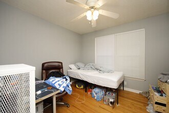 513 Cotton St in Chapel Hill, NC - Building Photo - Building Photo