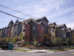 The Studies at 19th in Eugene, OR - Building Photo - Building Photo