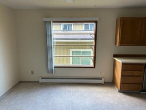 17119 Coronado St in Anchorage, AK - Building Photo - Building Photo