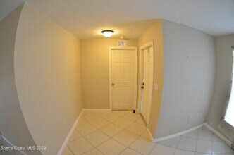 2912 Pembroke Rd in Melbourne, FL - Building Photo - Building Photo