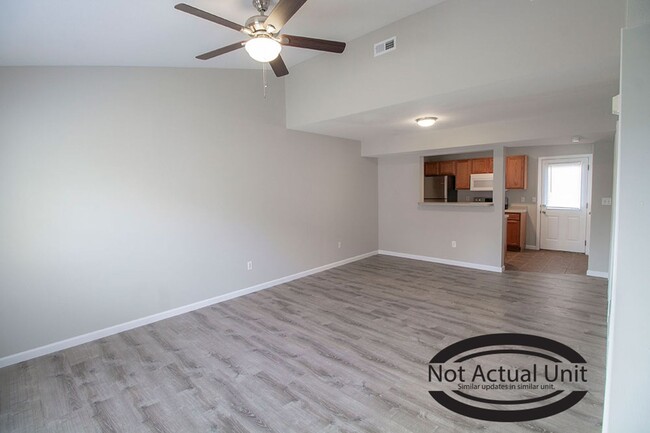 1425-1427-1427 Bodie Dr in Columbia, MO - Building Photo - Building Photo