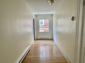 443 Broadway, Unit 443 Apartamentos