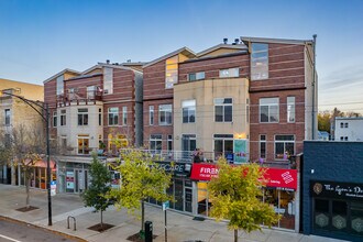 2113 W Division St in Chicago, IL - Building Photo - Building Photo