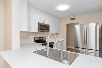 11401 NW 35th St in Coral Springs, FL - Building Photo - Building Photo