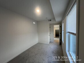 329 N 30th Ave in Minneapolis, MN - Building Photo - Building Photo