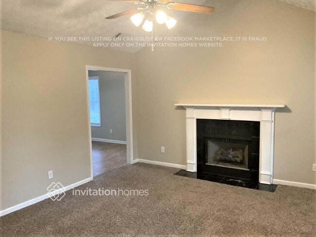 10 McIntosh Estates Dr in Sharpsburg, GA - Building Photo - Building Photo
