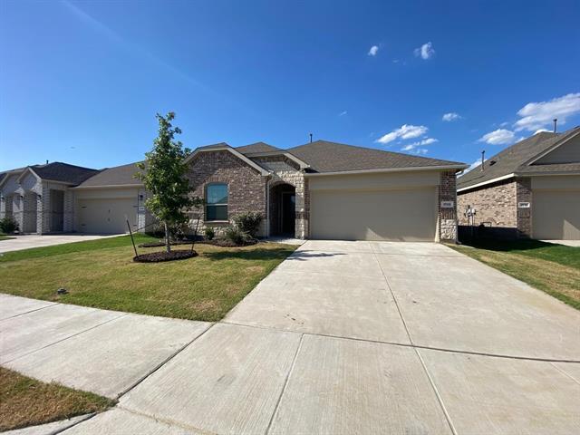 1709 Lake Grove Dr
