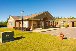 Chastain Manor Apartments in Tuscaloosa, AL - Building Photo