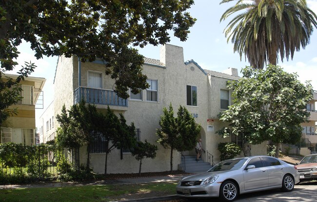 Princess Apartments in Los Angeles, CA - Building Photo - Building Photo