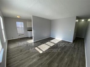 1606 E Kansas City Rd in Olathe, KS - Building Photo - Building Photo