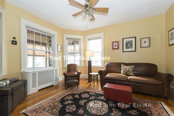 59 Quincy St in Medford, MA - Foto de edificio - Building Photo