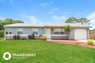 1320 Mann Ave NW in Palm Bay, FL - Building Photo - Building Photo