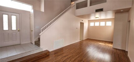 9532 Aspen Glow Dr in Las Vegas, NV - Foto de edificio - Building Photo