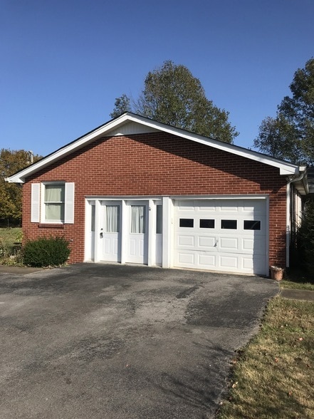 285 Poplar Hill Rd in Lebanon, TN - Building Photo - Building Photo