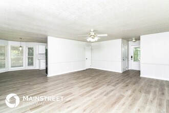 3521 Stone Ridge Dr in Douglasville, GA - Building Photo - Building Photo